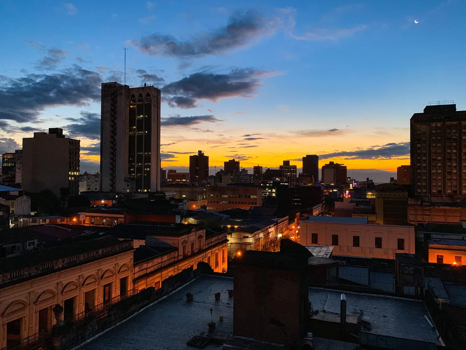 Skyline von Asunción als Sinnbild für den neuen Lebensmittelpunkt in Paraguay
